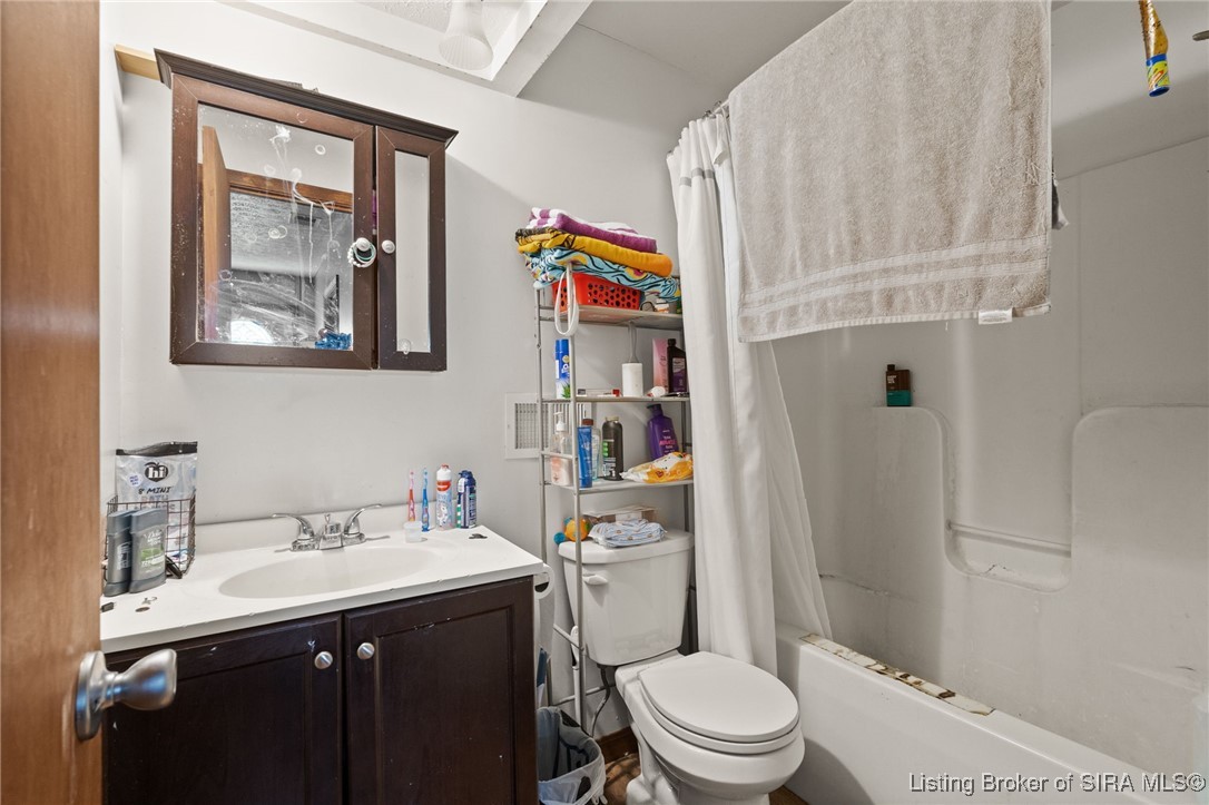 8080 Clover Valley Road Ramsey, IN 47166 - Photo 11 of 16 Gallery Image 11