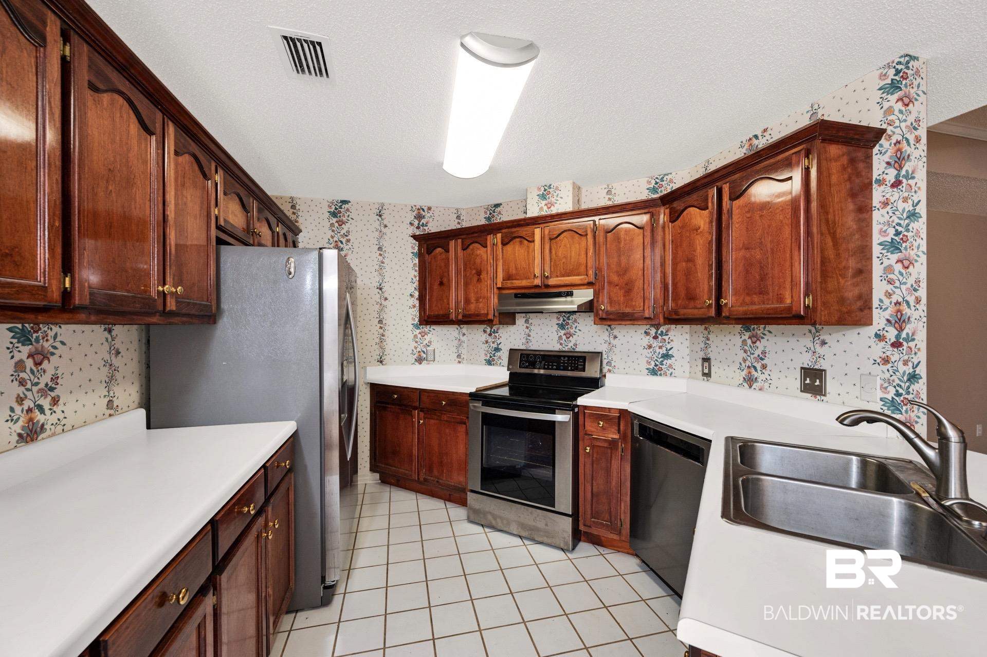 106 Cherry Circle Daphne, AL 36526 - Photo 8 of 22