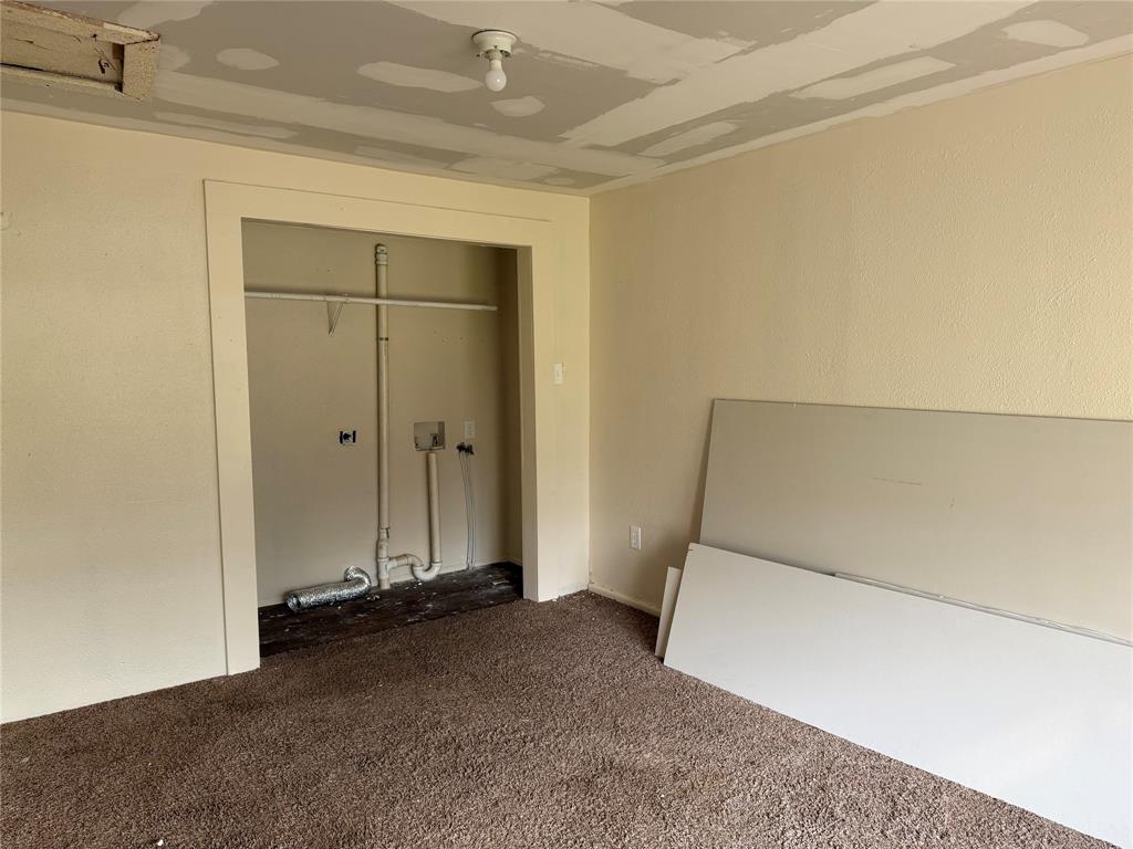 457 East James Street Wills Point, TX 75169 - Photo 10 of 14