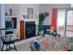 8 Thornhill Road, Unit 8 Stratham, NH 03885 - Photo 3 of 3