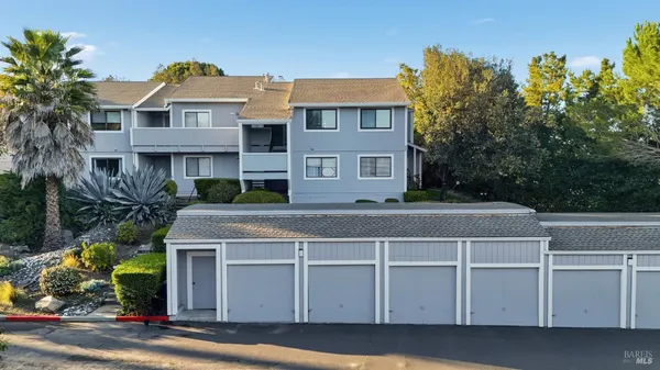 $515,000 | 74 Hector Lane, Novato, CA 94949