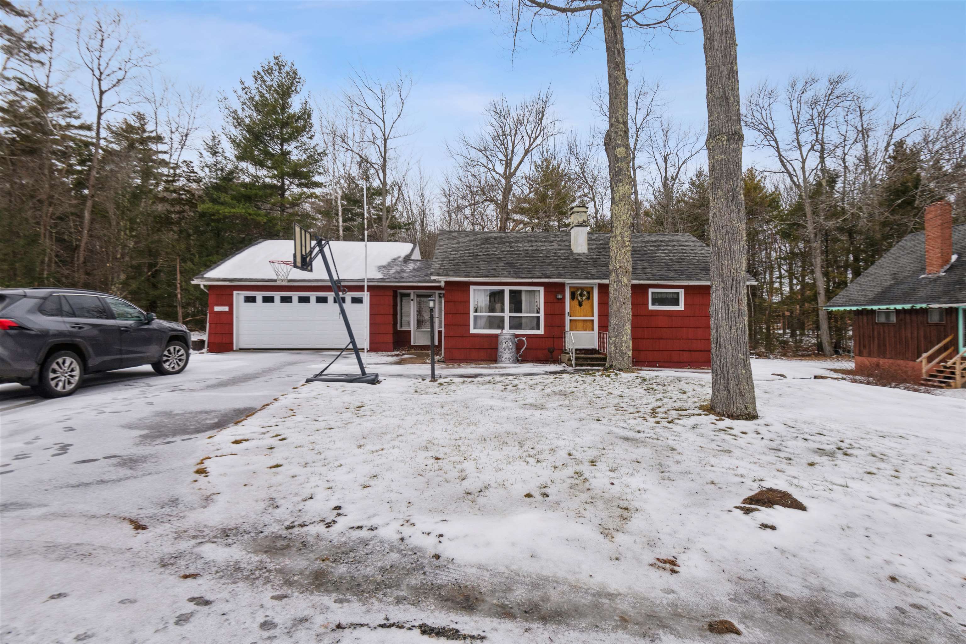 8-10 Interlaken Road Alton, NH 03810 - Photo 3 of 33 Gallery Image 3