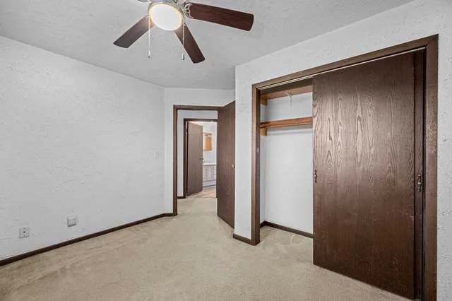 $550,000 | 4211 Highway 6, Coal Valley, IL 61240