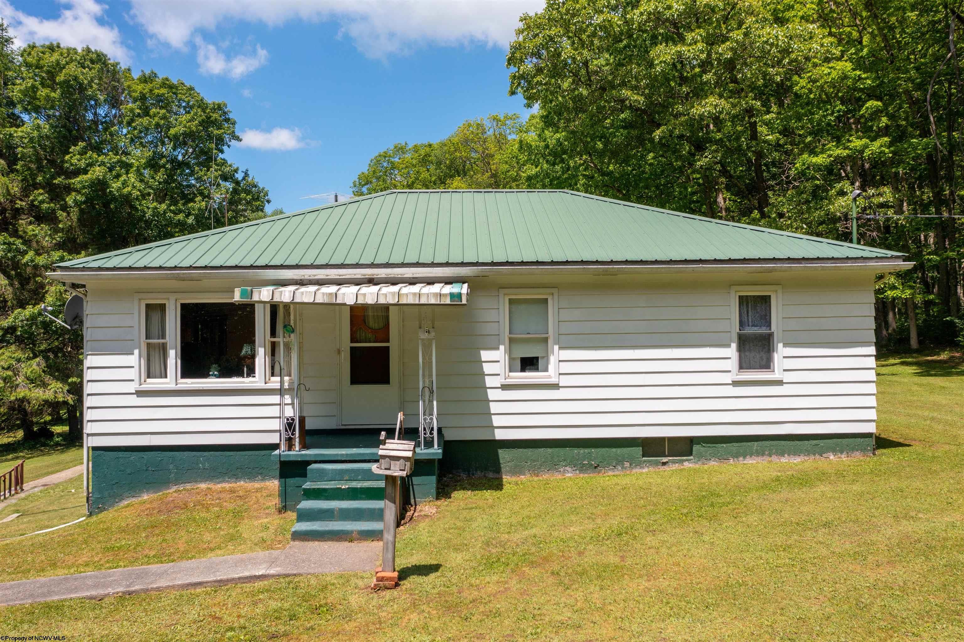 939 Cranesville Road Terra Alta, WV 26764 - Photo 1 of 17 Gallery Image 1