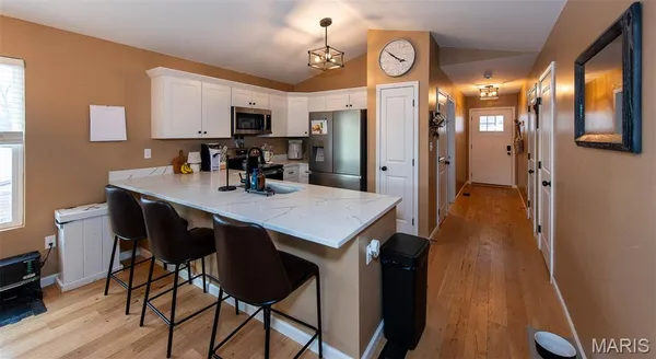 $295,000 | 1668 Missouri Avenue, Pacific, MO 63069
