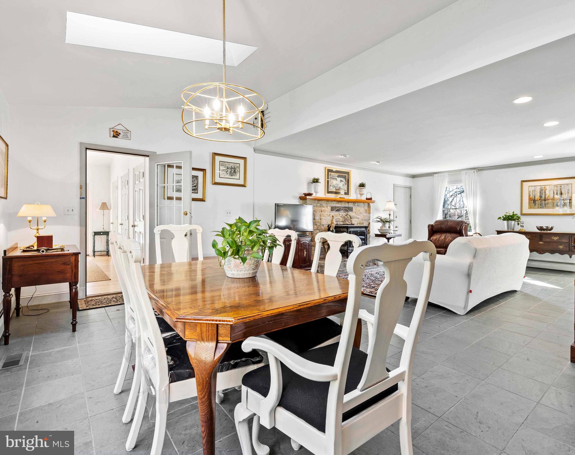 730 Milldam Road Towson, MD 21286 - Photo 4 of 31