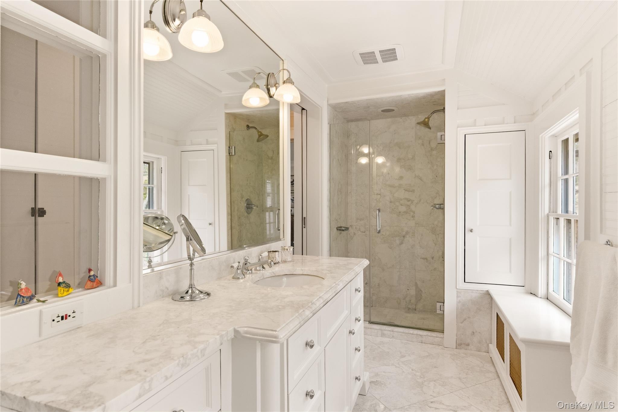 80 Shore Road Cold Spring Harbor, NY 11724 - Photo 23 of 35