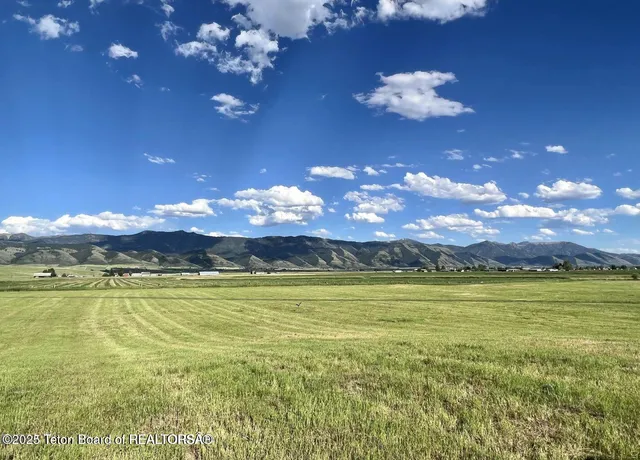 $659,900 | Lot 2-3 Toms Canyon Road, Auburn, WY 83111
