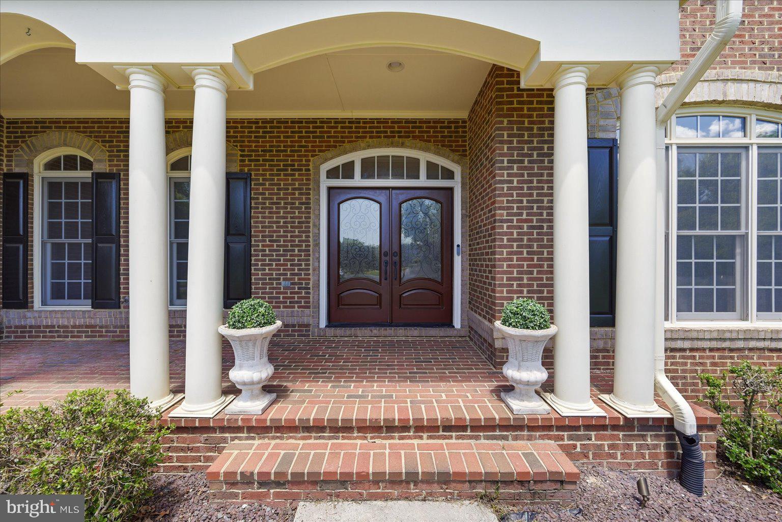 42886 Iron Bit Place Chantilly, VA 20152 - Photo 3 of 60