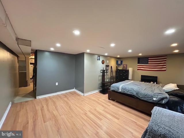 12405 Sweet Briar Road Philadelphia, PA 19154 - Photo 21 of 28 a spacious bedroom with a bed and a couch