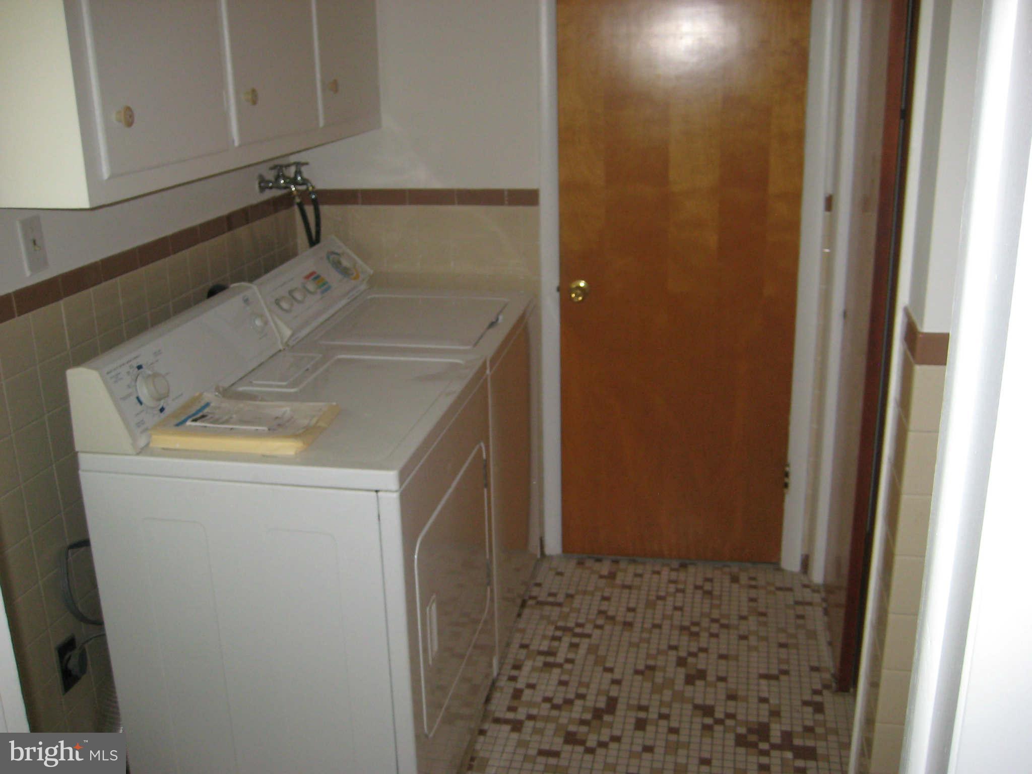 647 Washington Road, Unit 647 Westminster, MD 21157 - Photo 13 of 29 Interior (General)