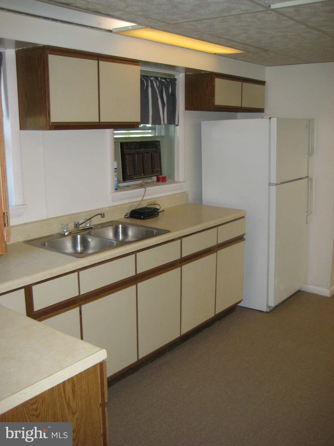 647 Washington Road, Unit 647 Westminster, MD 21157 - Photo 26 of 29 Kitchen