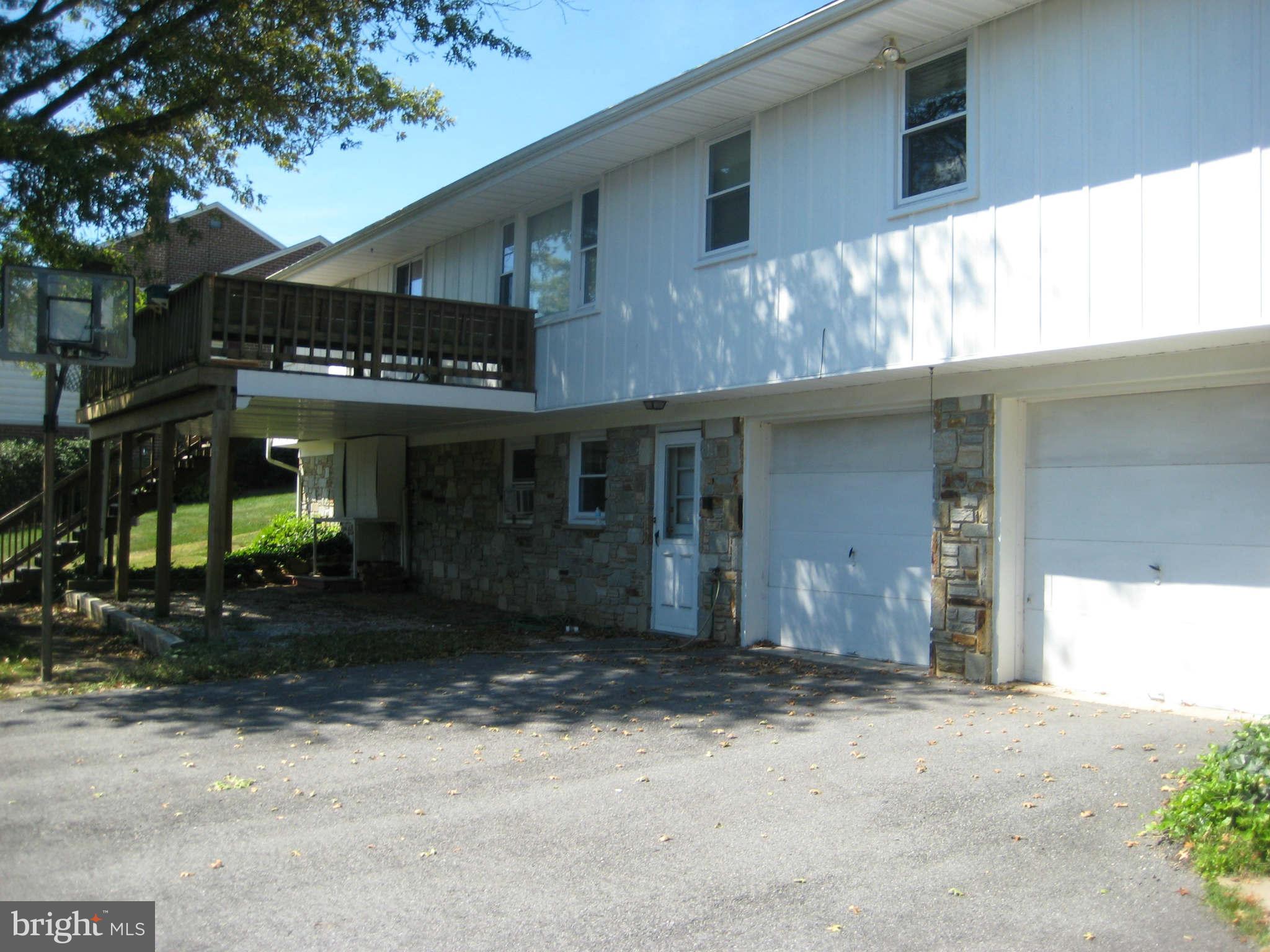 647 Washington Road, Unit 647 Westminster, MD 21157 - Photo 4 of 29 Exterior (Rear)