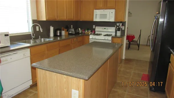 $449,500 | 4408 Pacific Crest Avenue, Las Vegas, NV 89115