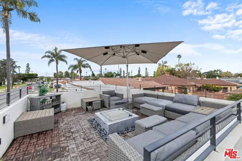 $1,395,000 | 9232 South 8th Avenue, Inglewood, CA 90305