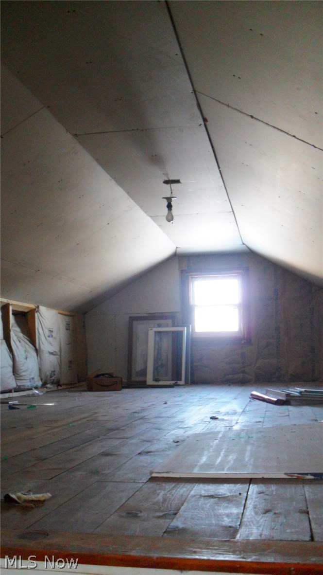 8992 Rochester Road East Rochester, OH 44625 - Photo 13 of 22 Gallery Image 13