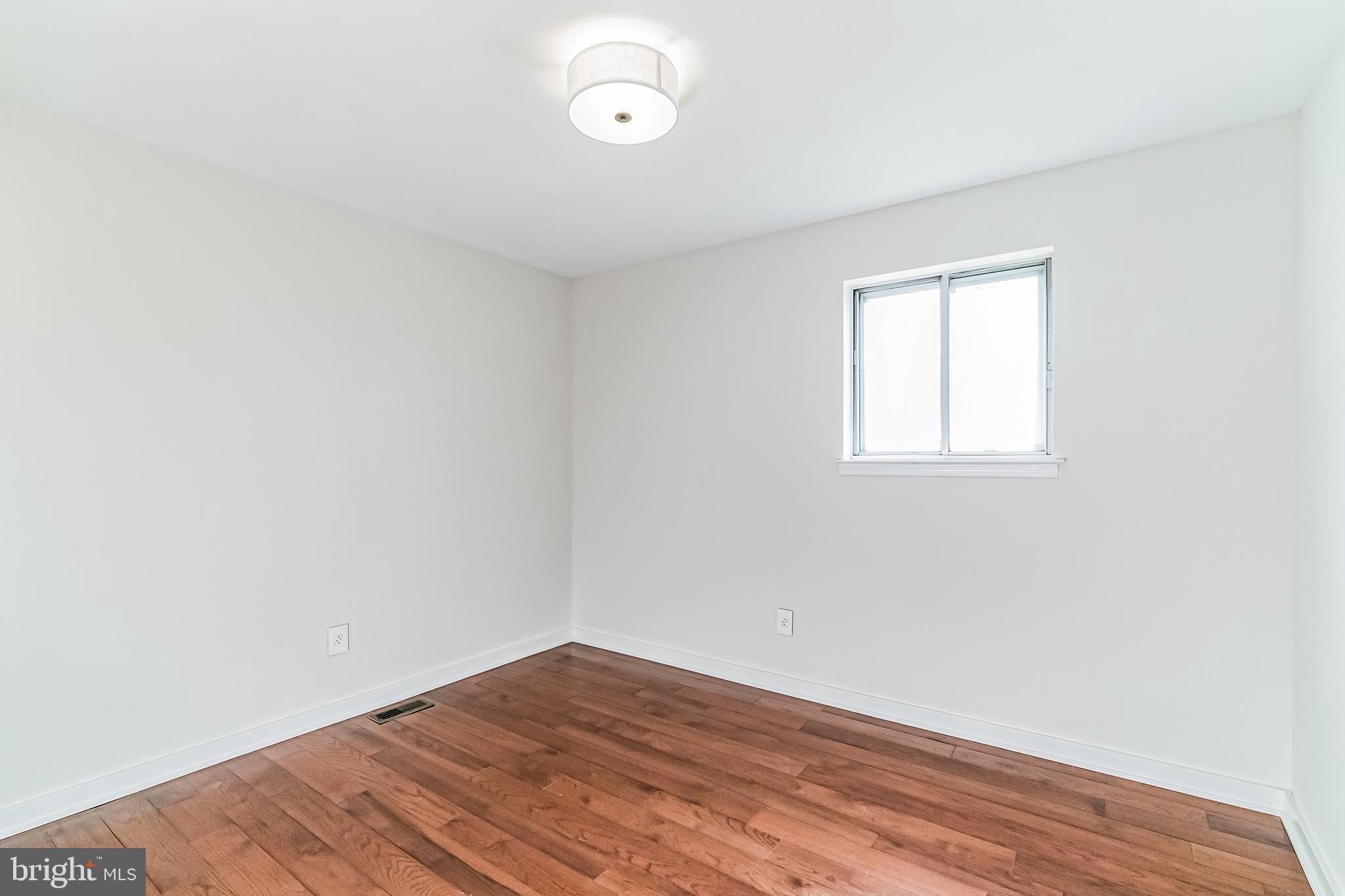 1555 Fitzwatertown Road Willow Grove, PA 19090 - Photo 18 of 35 Gallery Image 18