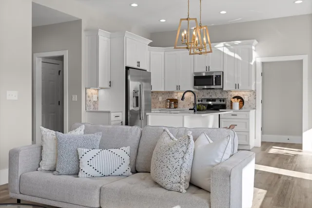 $359,900 | 2398 Old York Highway, Dunlap, TN 37327