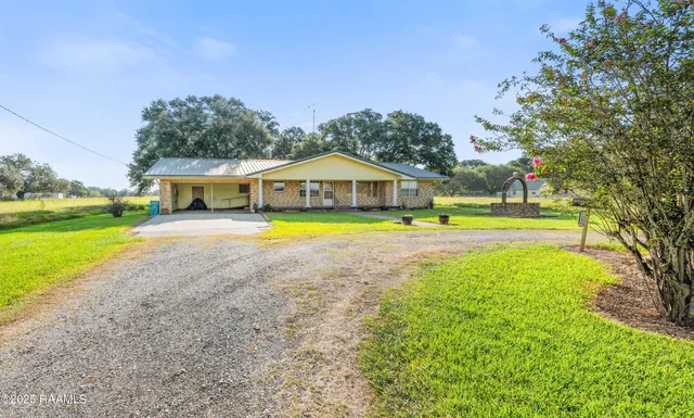 $190,000 | 1596 Bosco Highway, Church Point, LA 70525