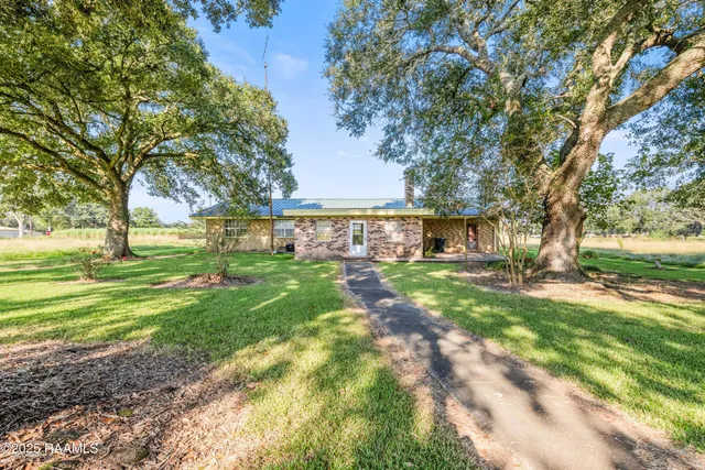 $190,000 | 1596 Bosco Highway, Church Point, LA 70525