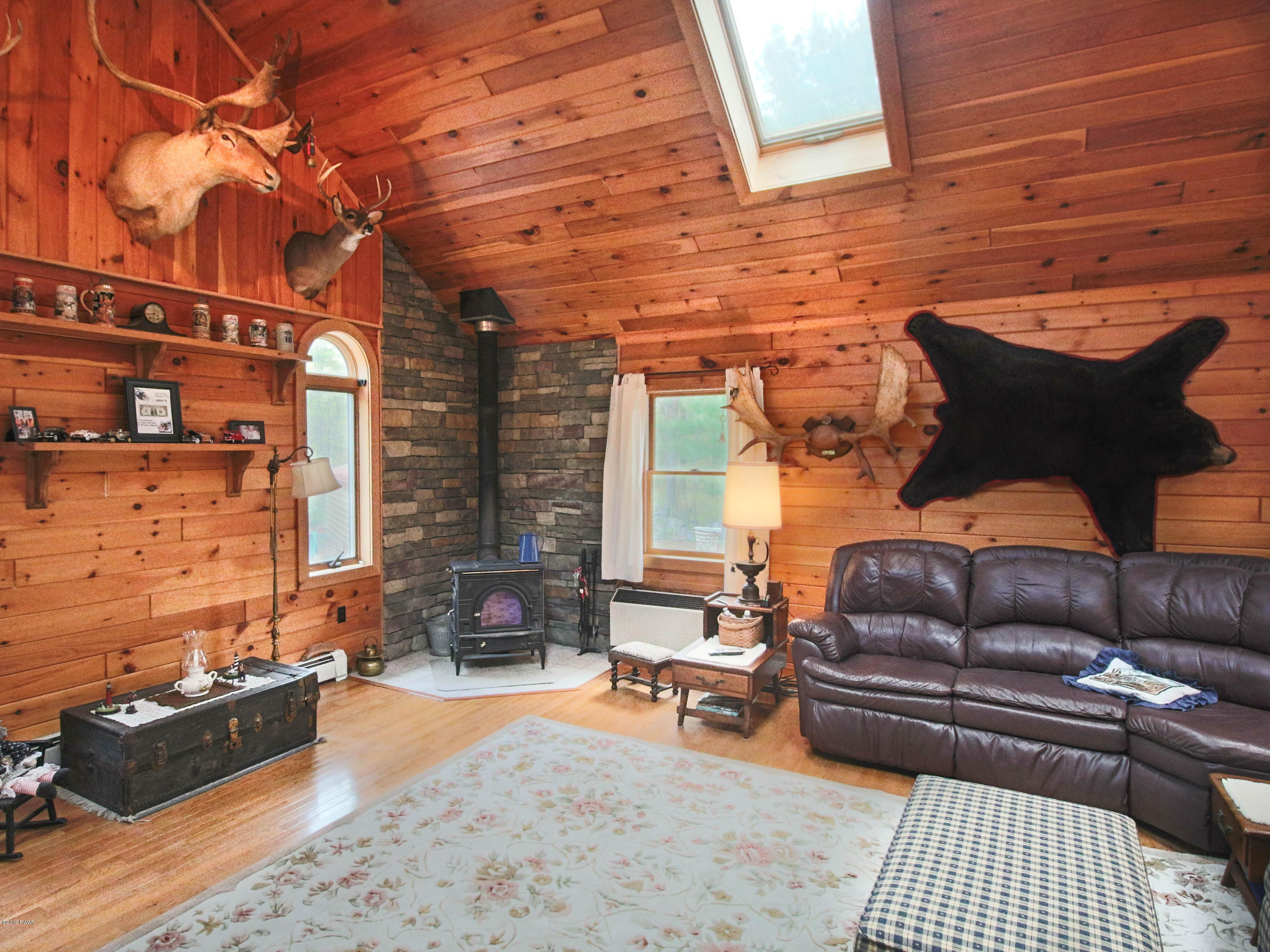 119 Cabin Ridge Road Hawley, PA 18428 - Photo 11 of 33 Wood