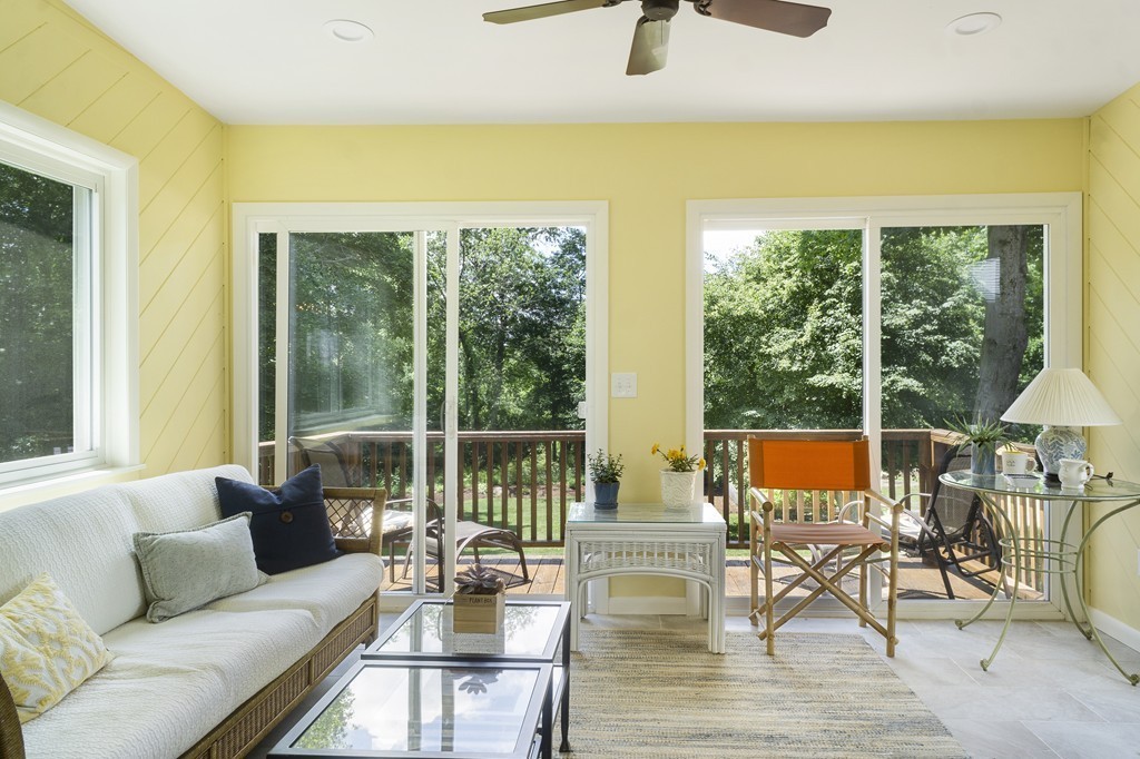 22 Fox Hill Road Framingham, MA 01701 - Photo 12 of 30 Gallery Image 12