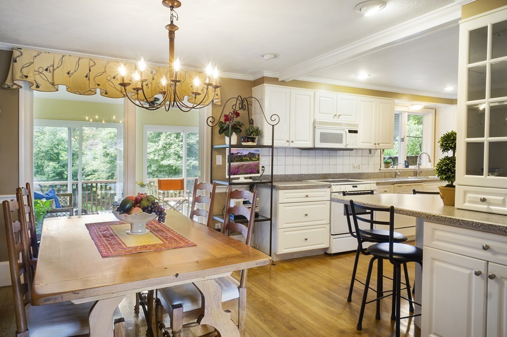 22 Fox Hill Road Framingham, MA 01701 - Photo 8 of 30 Gallery Image 8