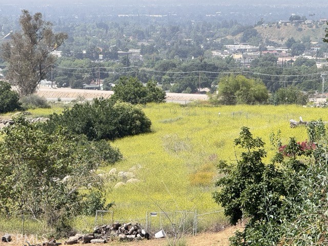 425 Arrowhead Road San Bernardino, CA 92404 - Photo 5 of 10 a view of lake view and mountain view