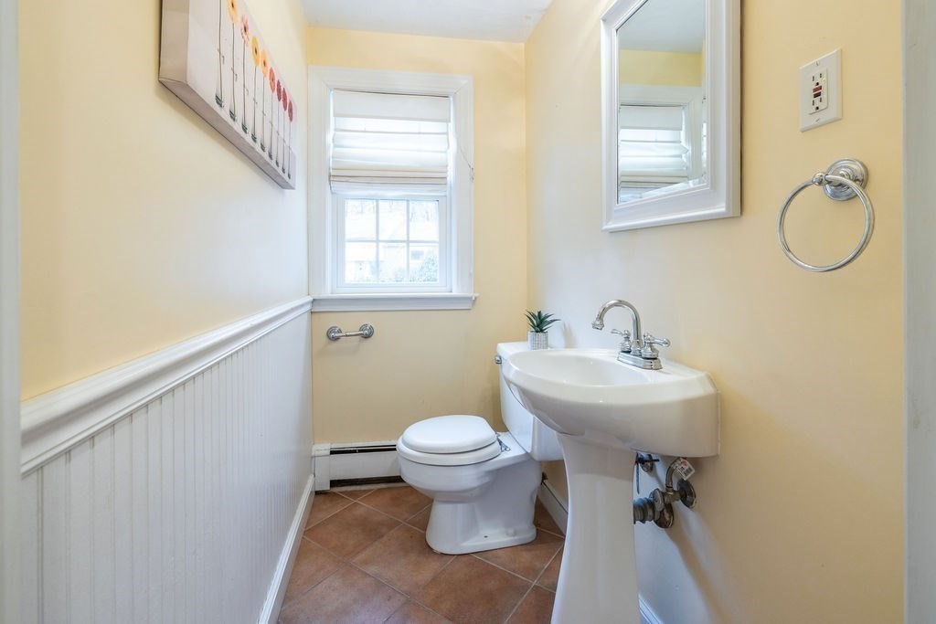 133 Prince Street Needham, MA 02492 - Photo 26 of 33