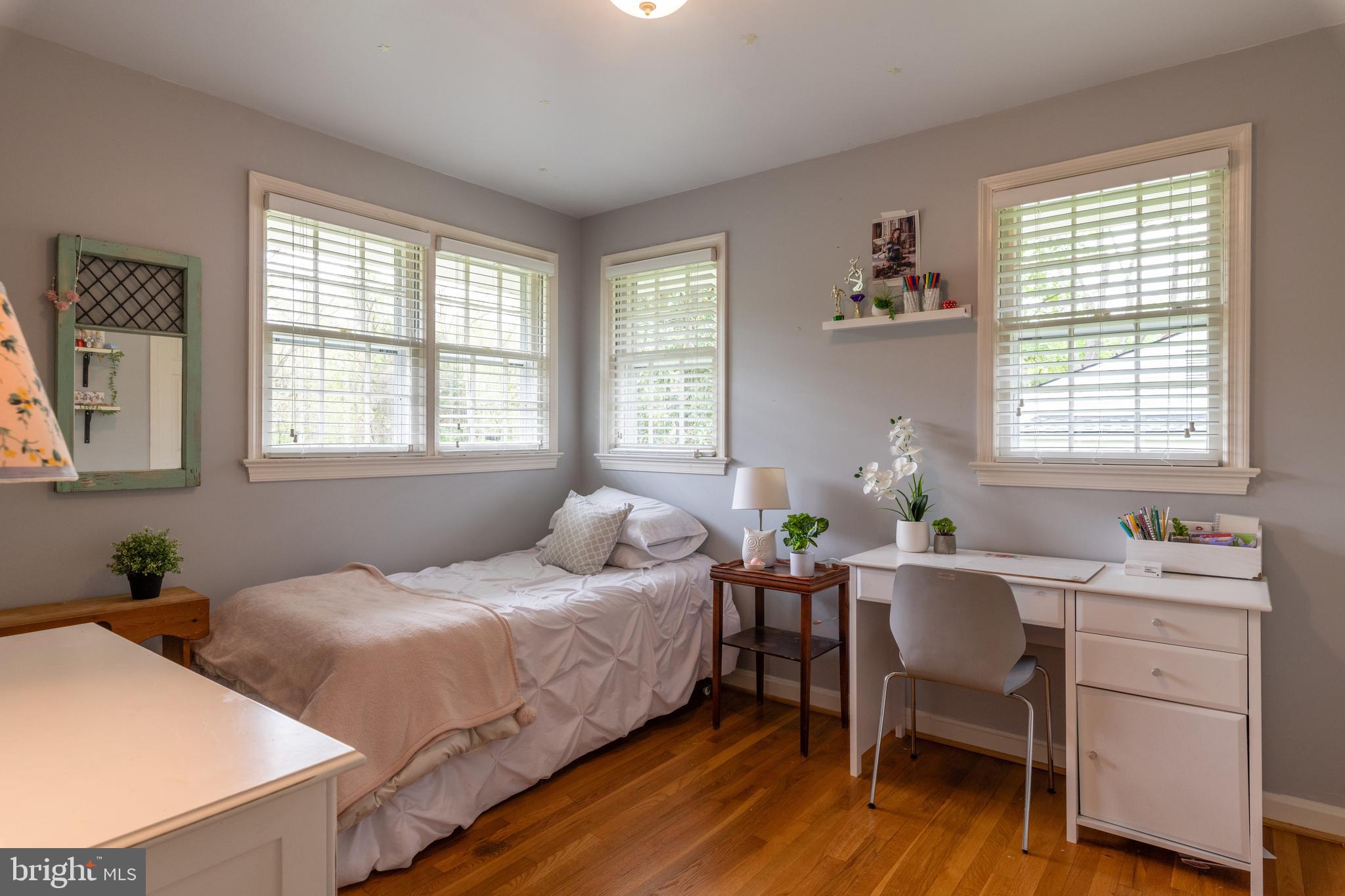 8127 Bainbridge Road Alexandria, VA 22308 - Photo 15 of 37 Bedroom