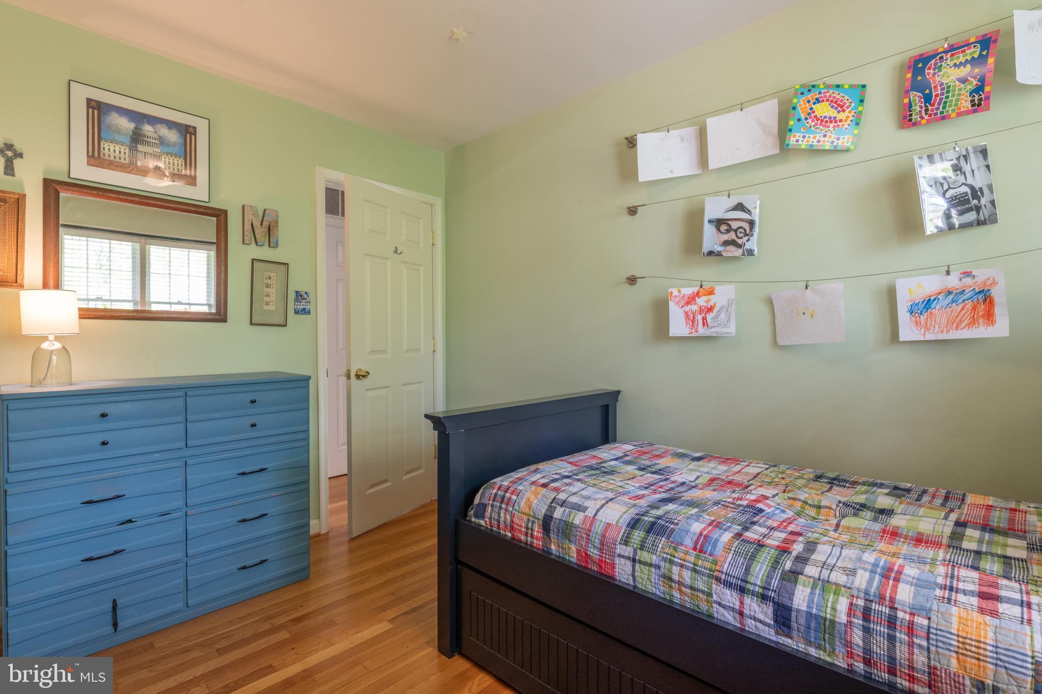 8127 Bainbridge Road Alexandria, VA 22308 - Photo 18 of 37 Bedroom