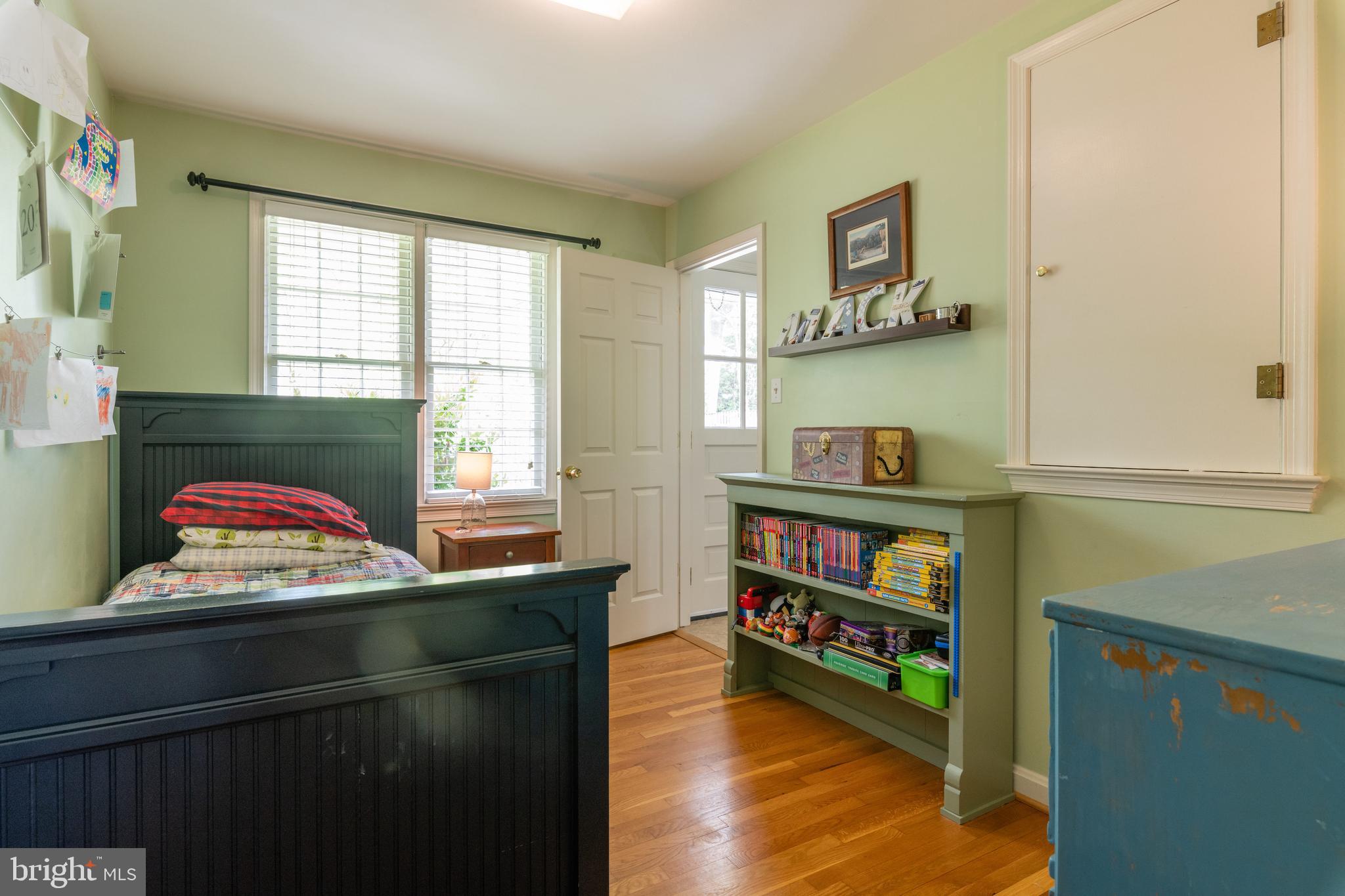 8127 Bainbridge Road Alexandria, VA 22308 - Photo 19 of 37 Bedroom
