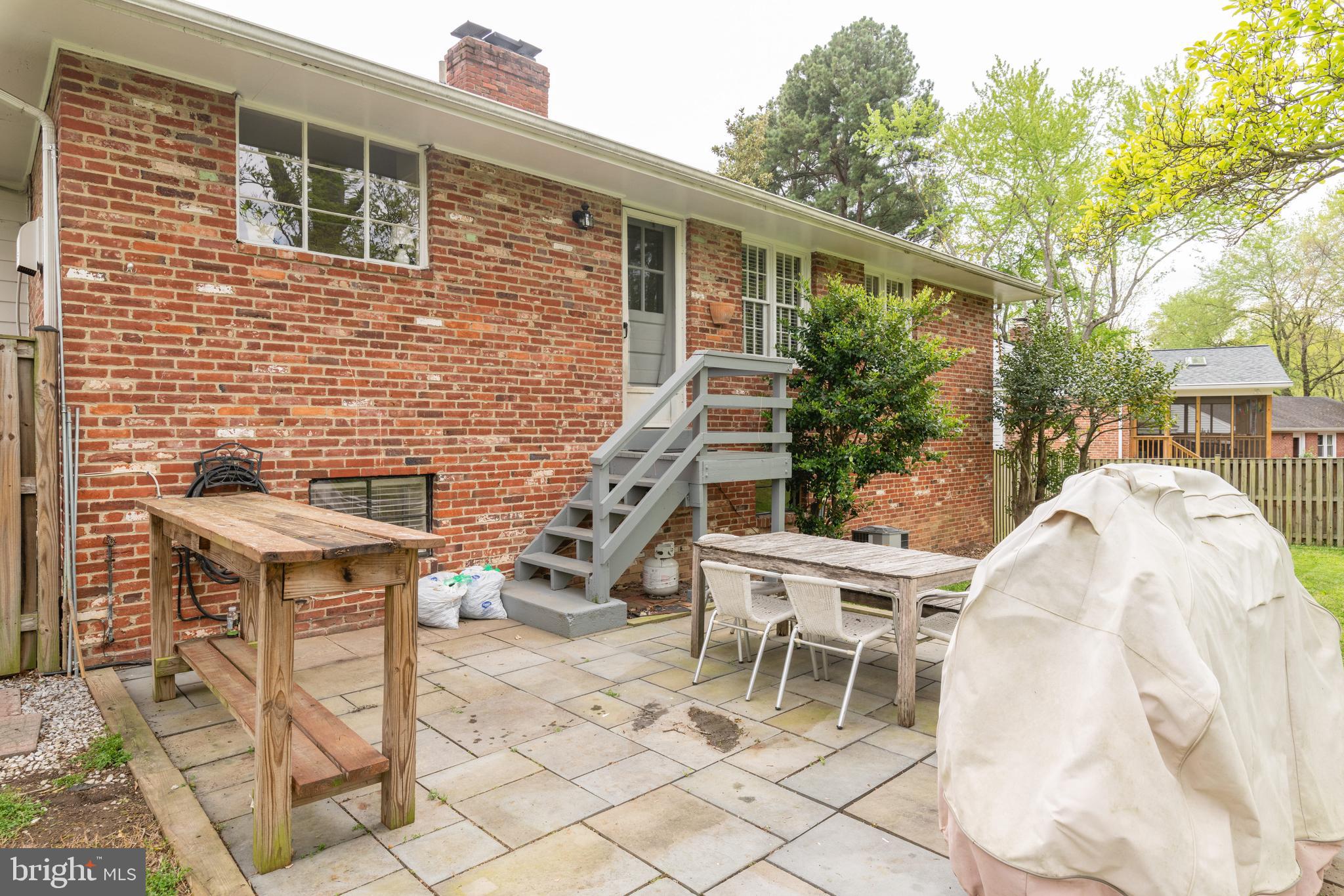 8127 Bainbridge Road Alexandria, VA 22308 - Photo 32 of 37 Exterior Rear
