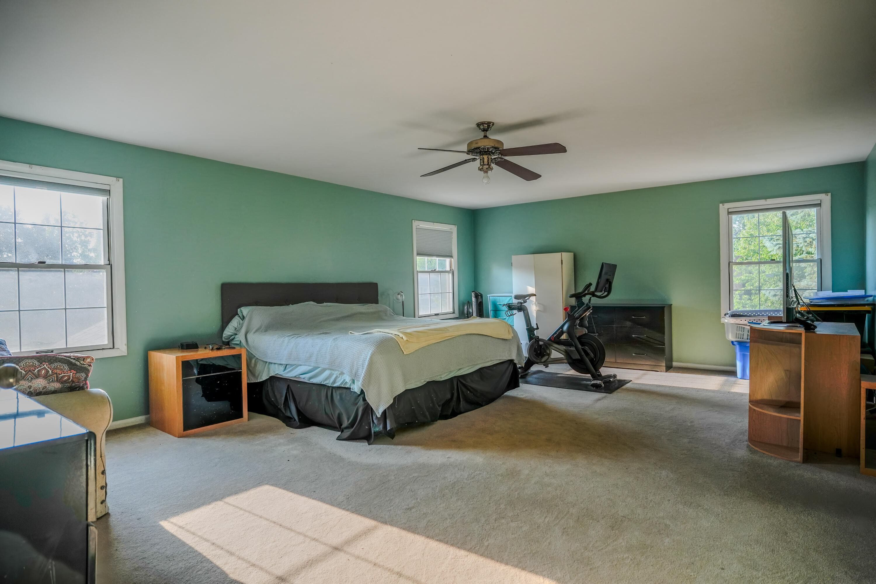 2411 Weathervane Road West Bloomfield, MI 48324 - Photo 15 of 26 Primary Bedroom 1