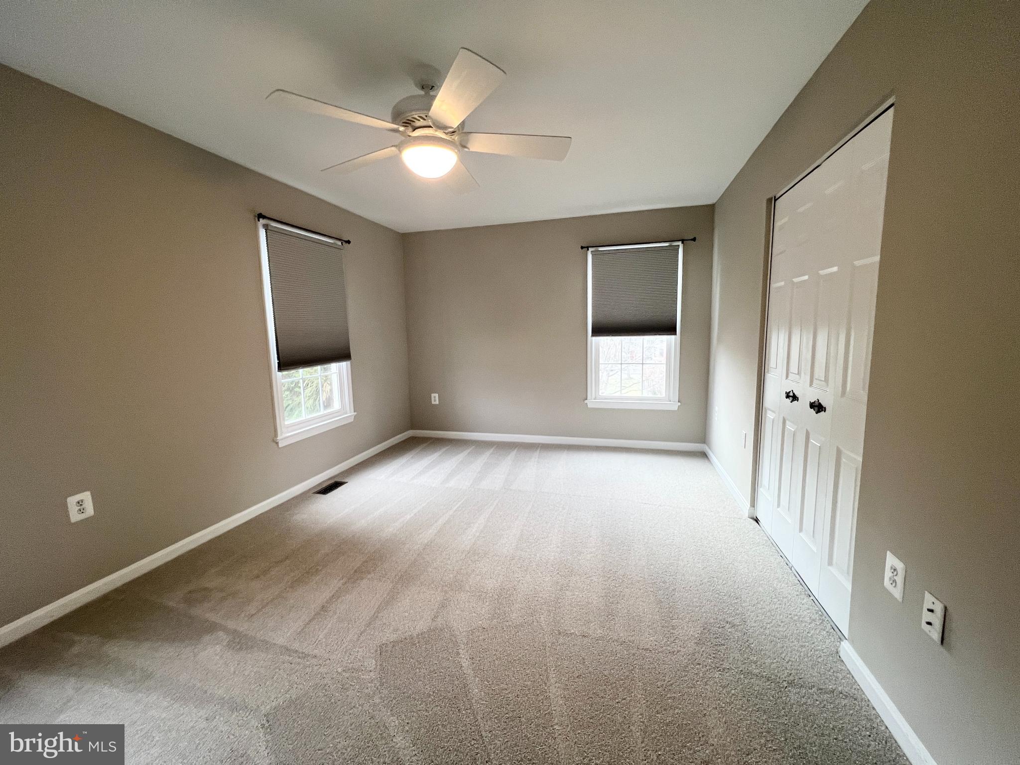 10287 Latney Road Fairfax, VA 22032 - Photo 15 of 26 a view of an empty room with a window