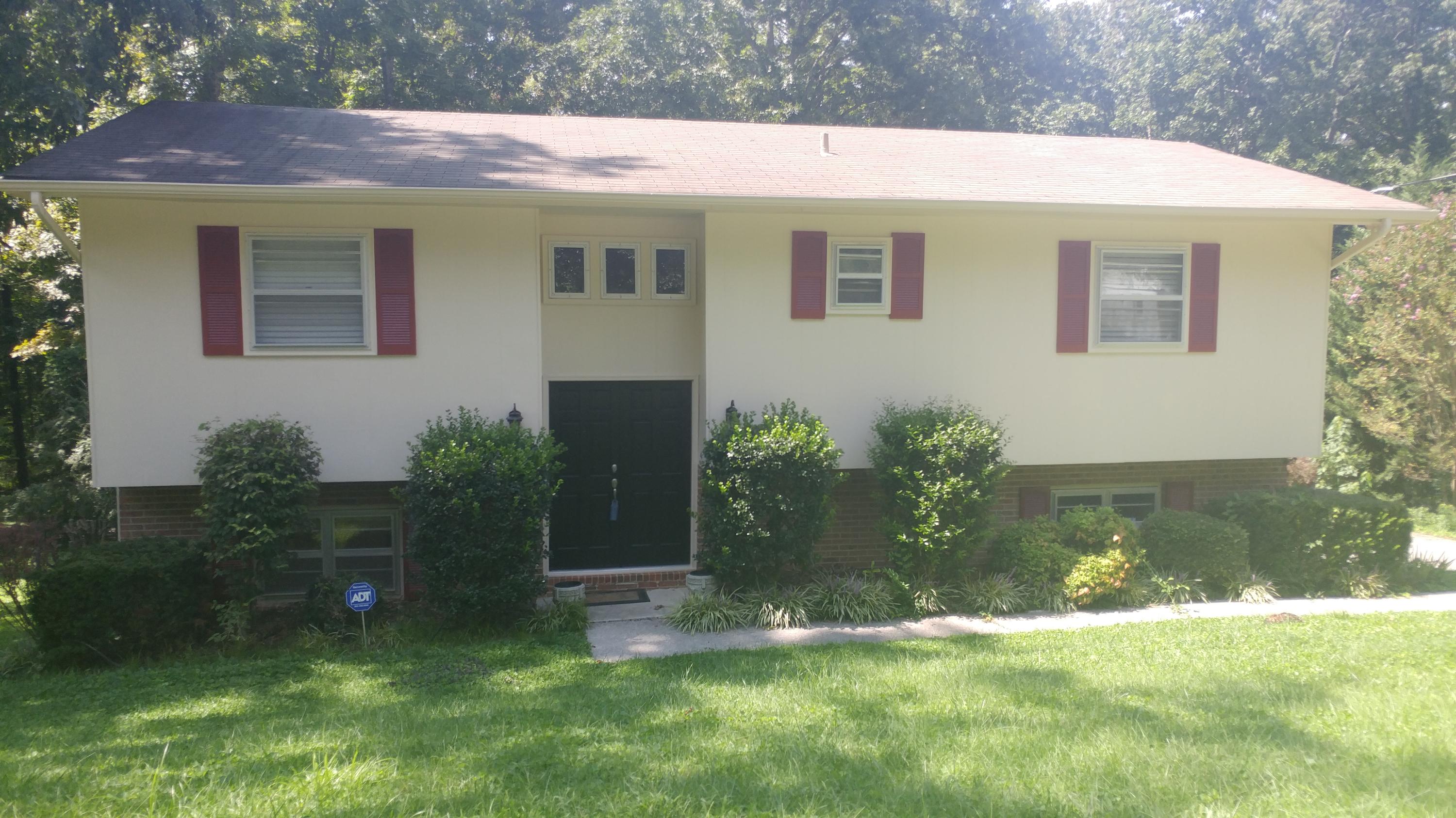 105 Wedgewood Road Oak Ridge, TN 37830 - Photo 2 of 26 0824181415