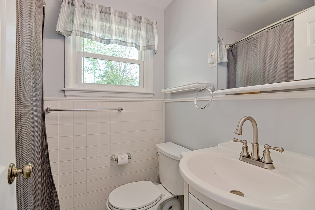 16 Rondeau Road Bellingham, MA 02019 - Photo 21 of 26 Gallery Image 21