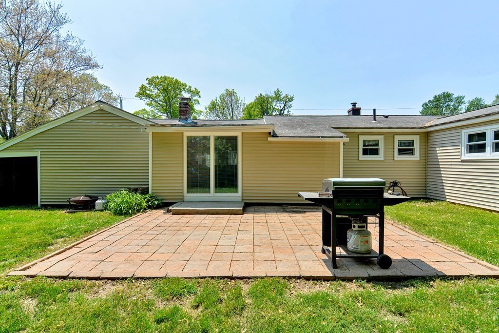 16 Rondeau Road Bellingham, MA 02019 - Photo 23 of 26 Gallery Image 23