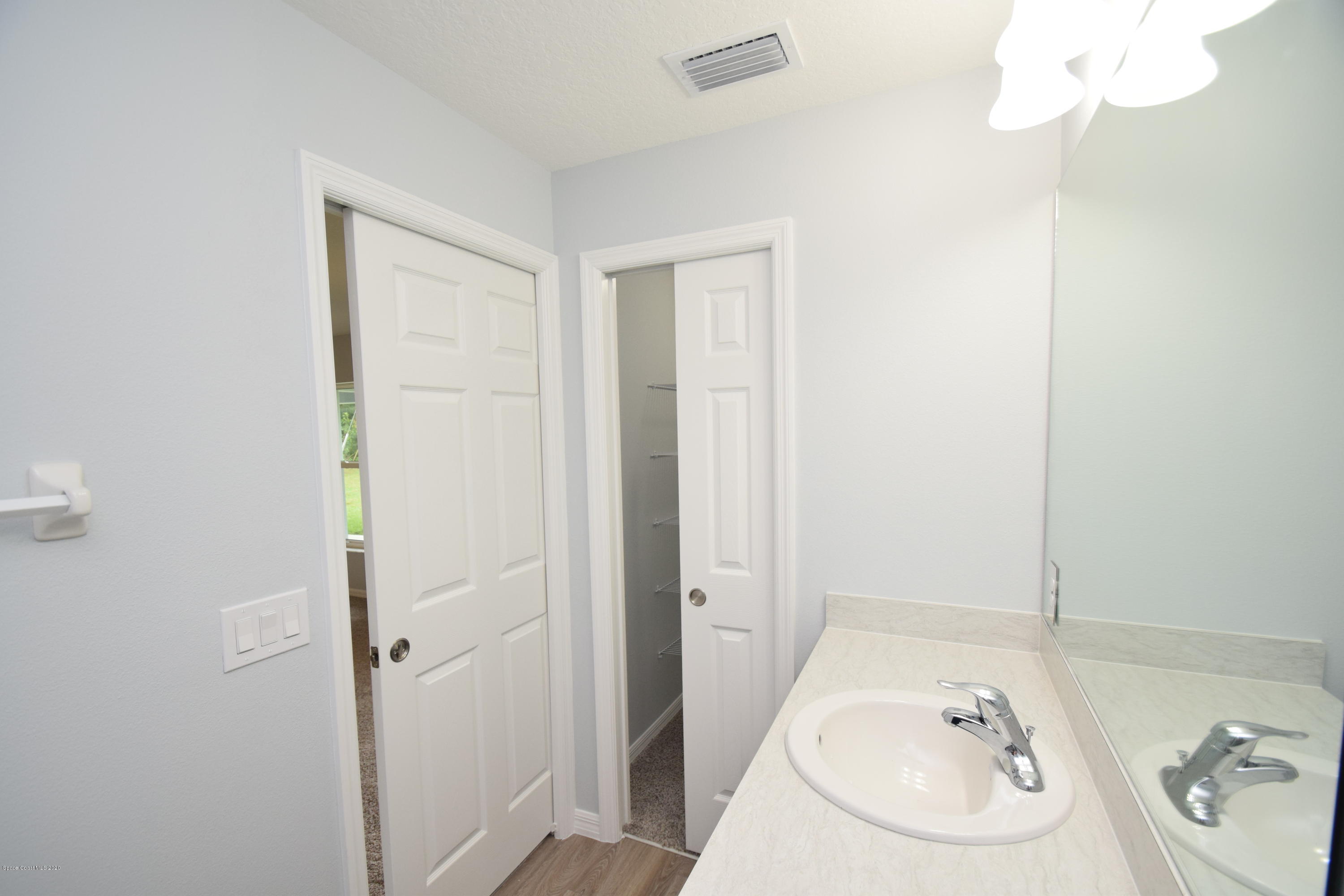 186 Uleta Road Southeast Palm Bay, FL 32909 - Photo 23 of 41 186 Uleta (29)