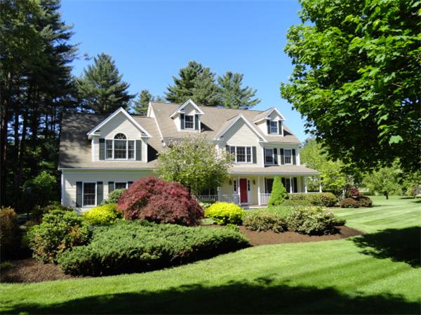 6 Snow Hill Lane Medfield, MA 02052 - Photo 1 of 27