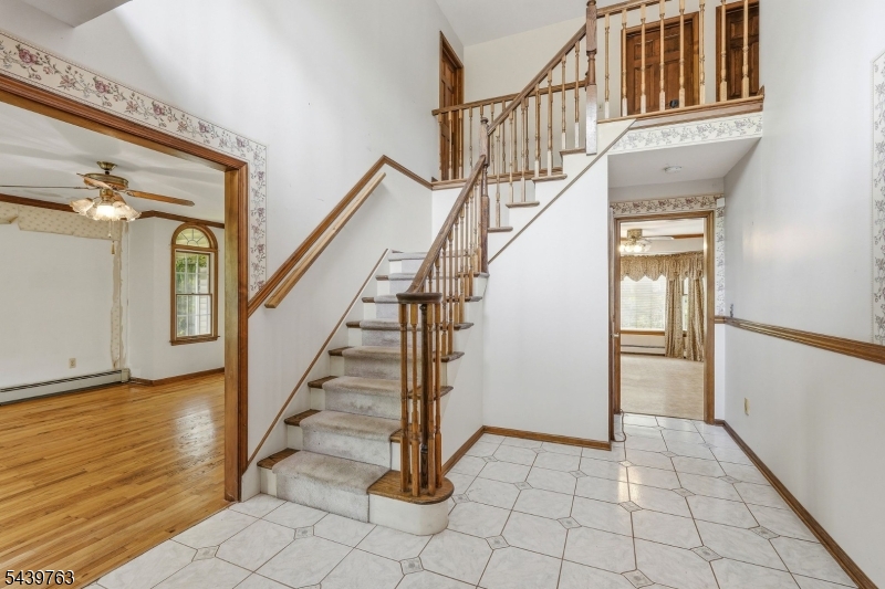 12 Railsedge Road Hillsborough, NJ 08844 - Photo 6 of 34