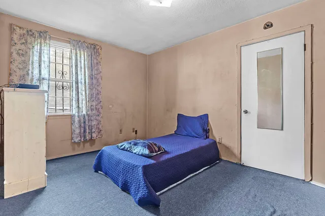 $89,900 | 695 Harahan Road, Memphis, TN 38109