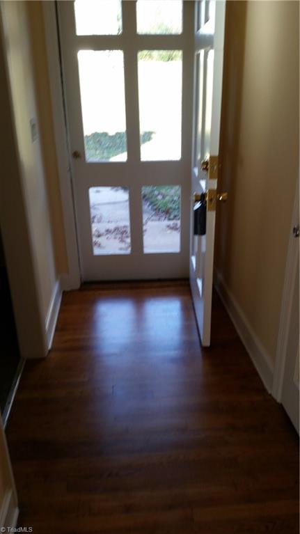 818 Ransom Road Winston-Salem, NC 27106 - Photo 2 of 12 Gallery Image 2