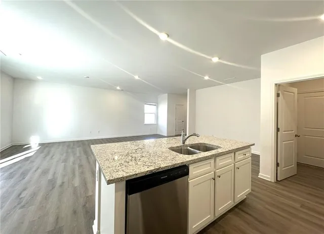 $2,700 | 472 Madison Lakeview Drive, Acworth, GA 30102