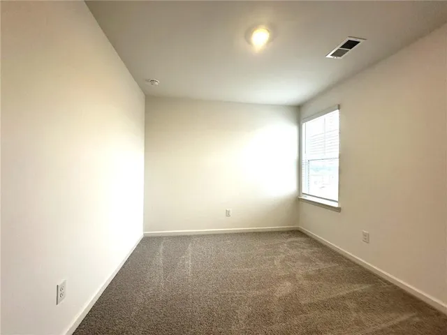 $2,700 | 472 Madison Lakeview Drive, Acworth, GA 30102