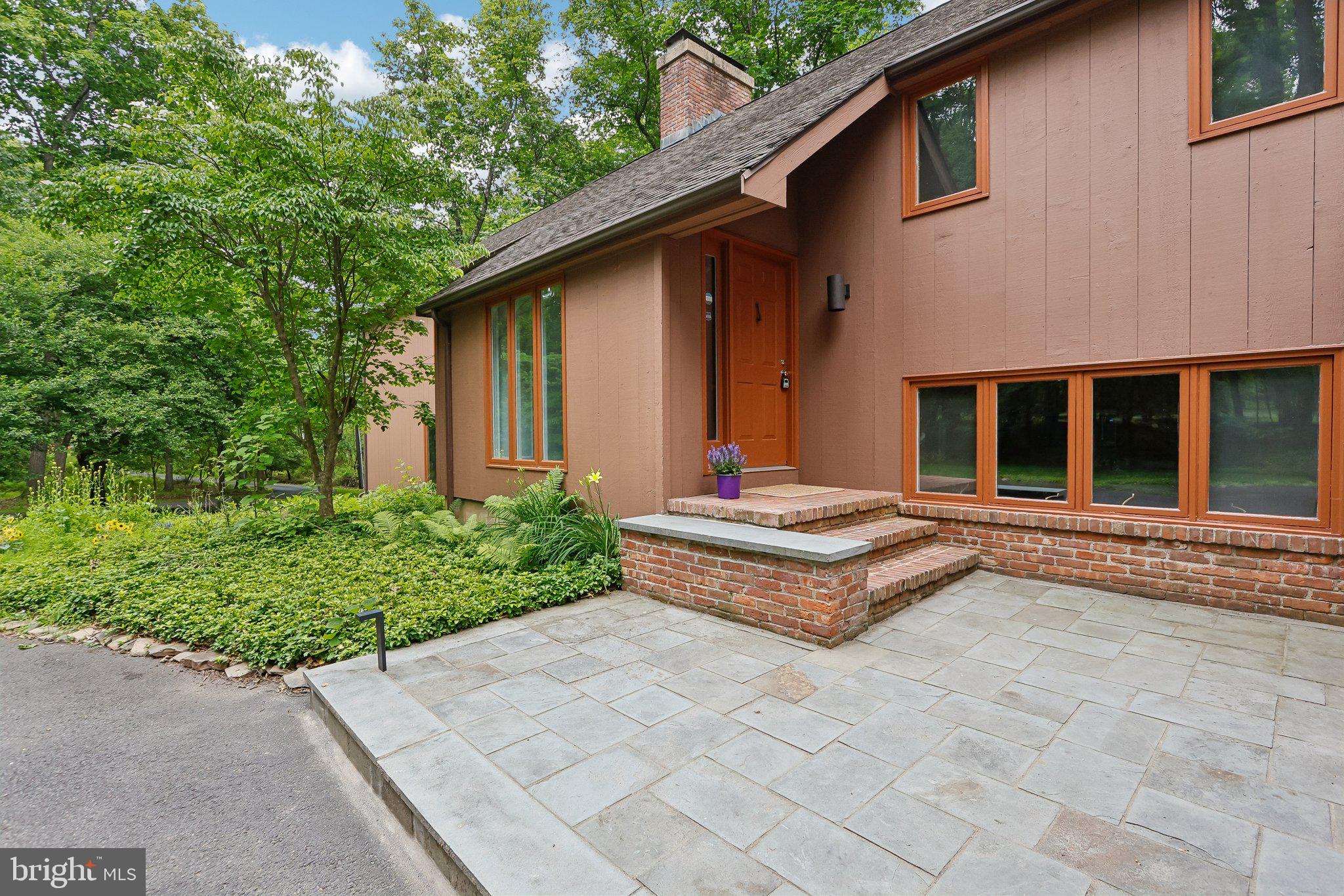 42 Pin Oak Road Skillman, NJ 08558 - Photo 5 of 64
