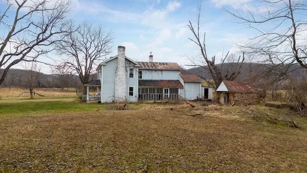 $485,000 | 339 Buffalo Branch Lane, Swoope, VA 24479