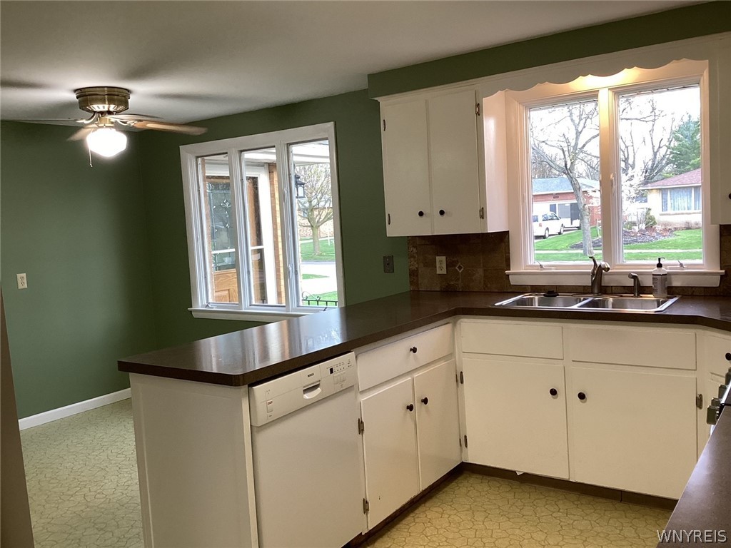 116 Forest Hill Drive Amherst, NY 14221 - Photo 9 of 11 Kitchen work space view to eating area