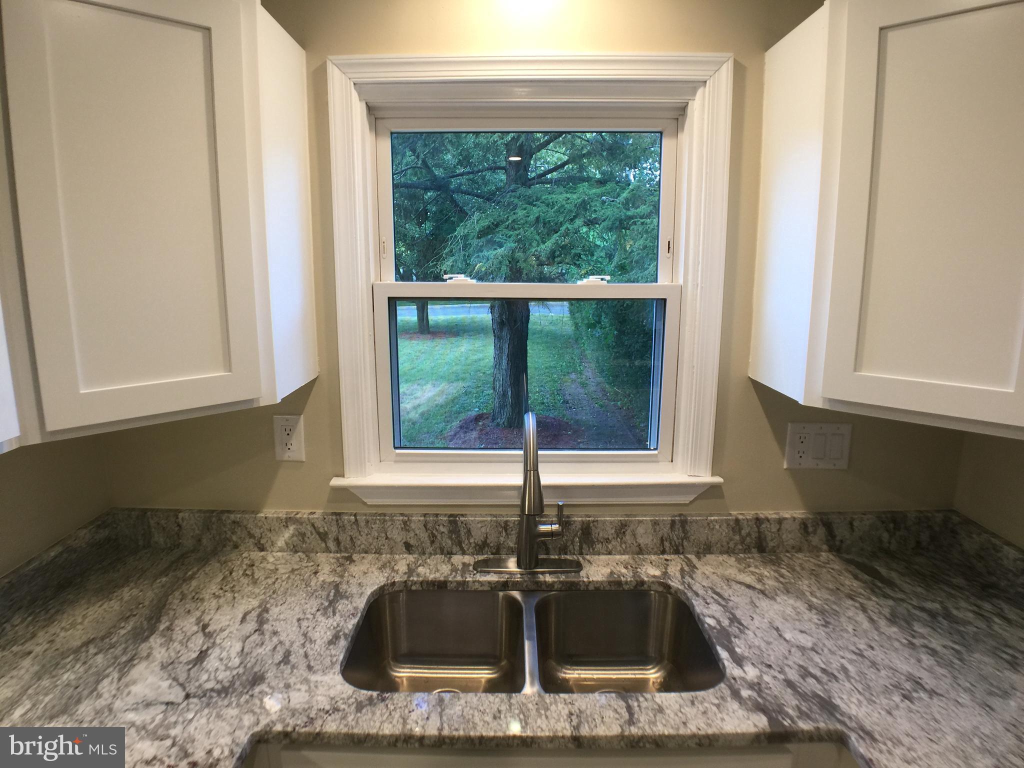 853 Reece Road Severn, MD 21144 - Photo 6 of 54