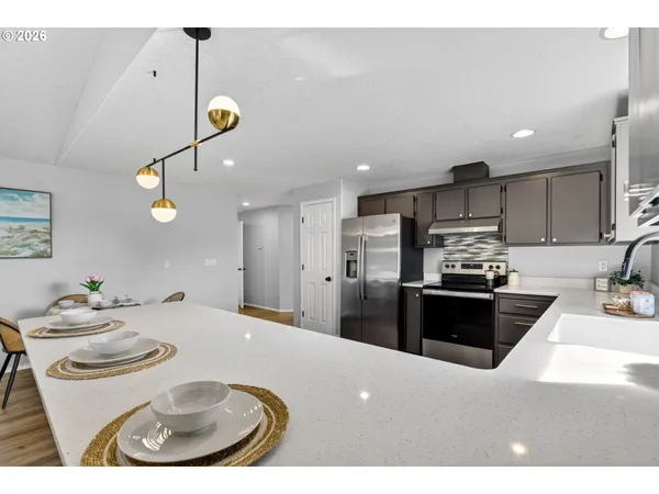 $549,900 | 4006 Northeast 98th Street, Vancouver, WA 98665